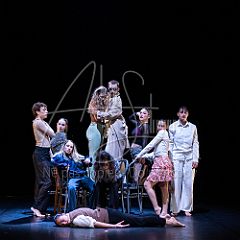 FamilyPortrait 20240330 022.jpg