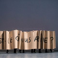 Qu est_ce_qui_nous_arrive_20130620_008 CPR.jpg